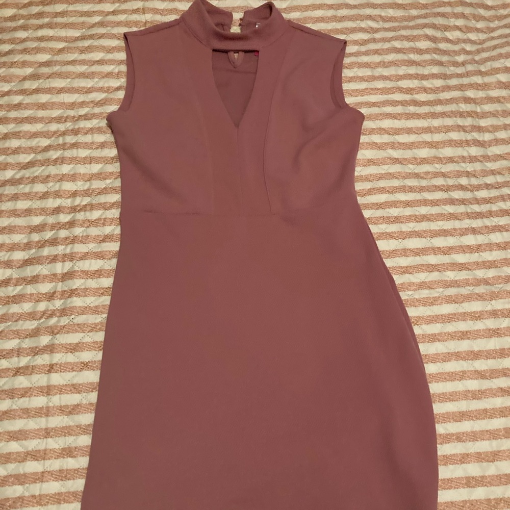 Pink cutout bodycon dress